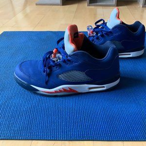 RARE AIR JORDANS V LOW